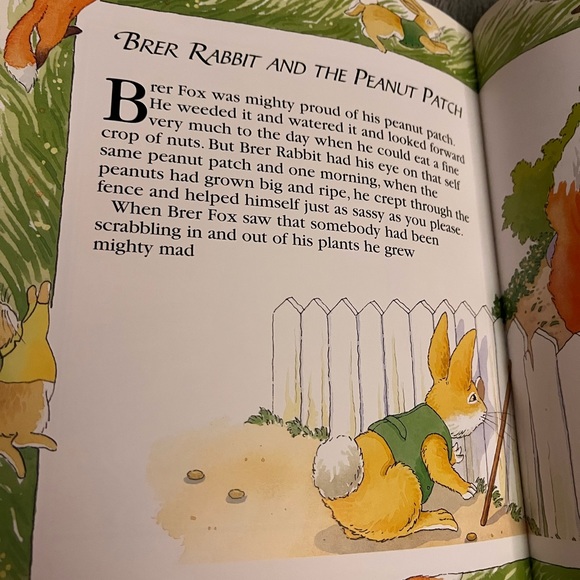 My first collection of stories, rhythms and songs book - Picture 3 of 5